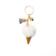 Sleutelhanger fluffy ijsje wit