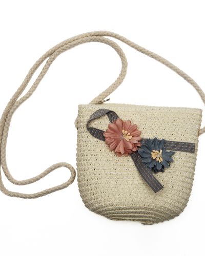 Tasje riet bloemetjes wit