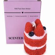 Sweet temptation candle red